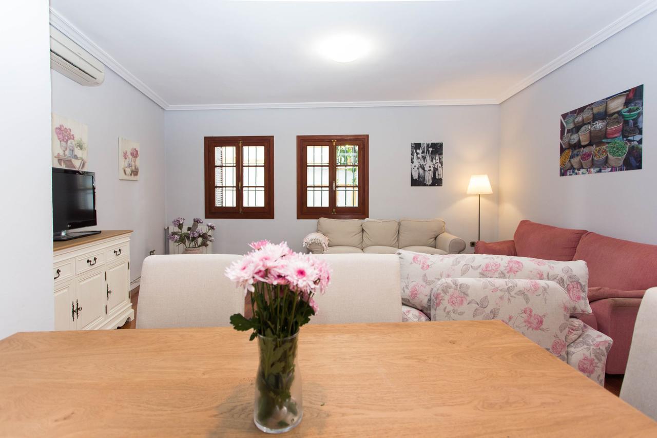 Svq Apartments - Patio Santa Cruz 세비야 외부 사진